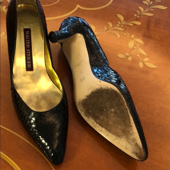 Walter Steiger Shoes Color Black size 51/2B. Italy - Picture 8 of 8